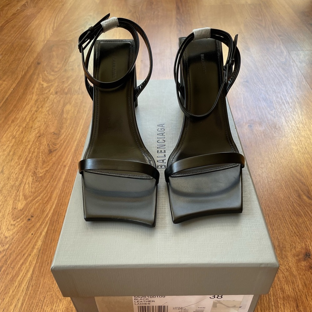 Balenciaga Moon Square Toe Sandal 90’s Aesthetic Size 37 EU / 7 US Black - Picture 3 of 5